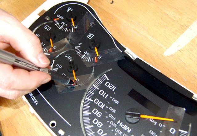 Make dials with tape. Make dials with tape.