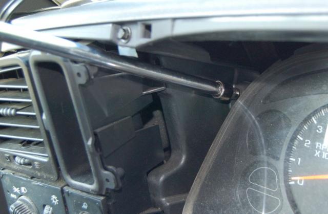 Remove screws with socket or nutdriver. Remove screws with socket or nutdriver.